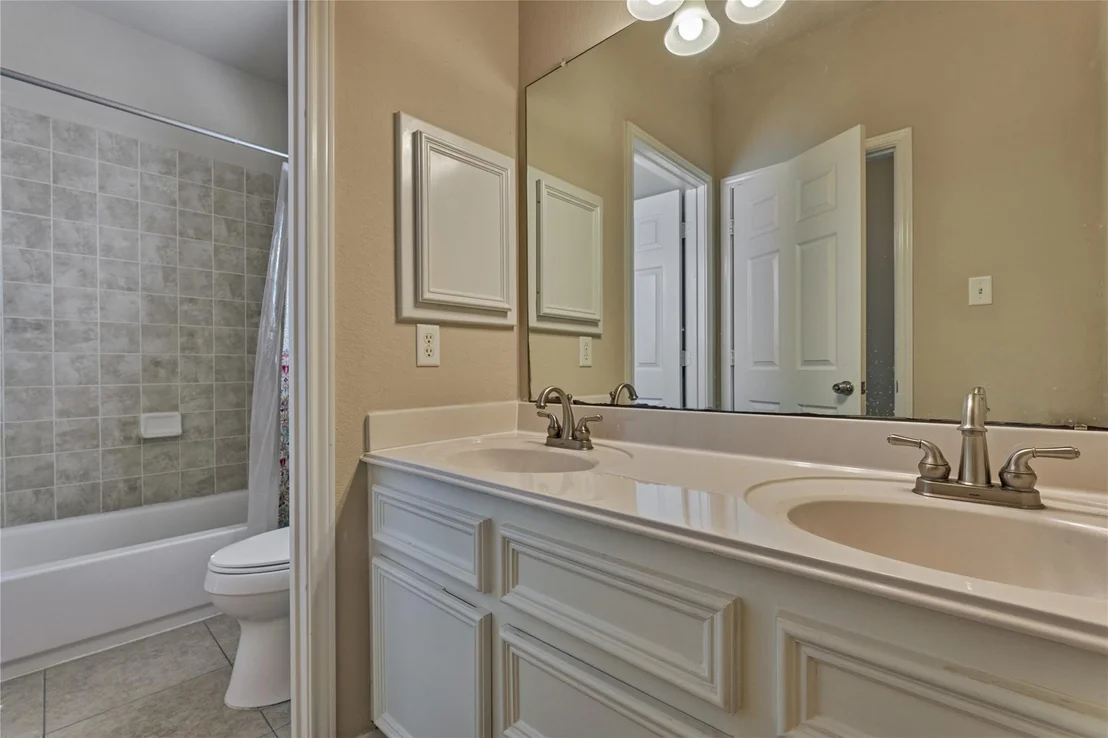 Photo of 237 Blue Heron Drive