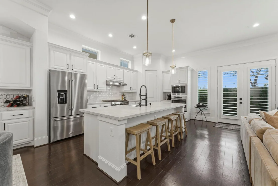 Photo of 8213 Cabernet Lane
