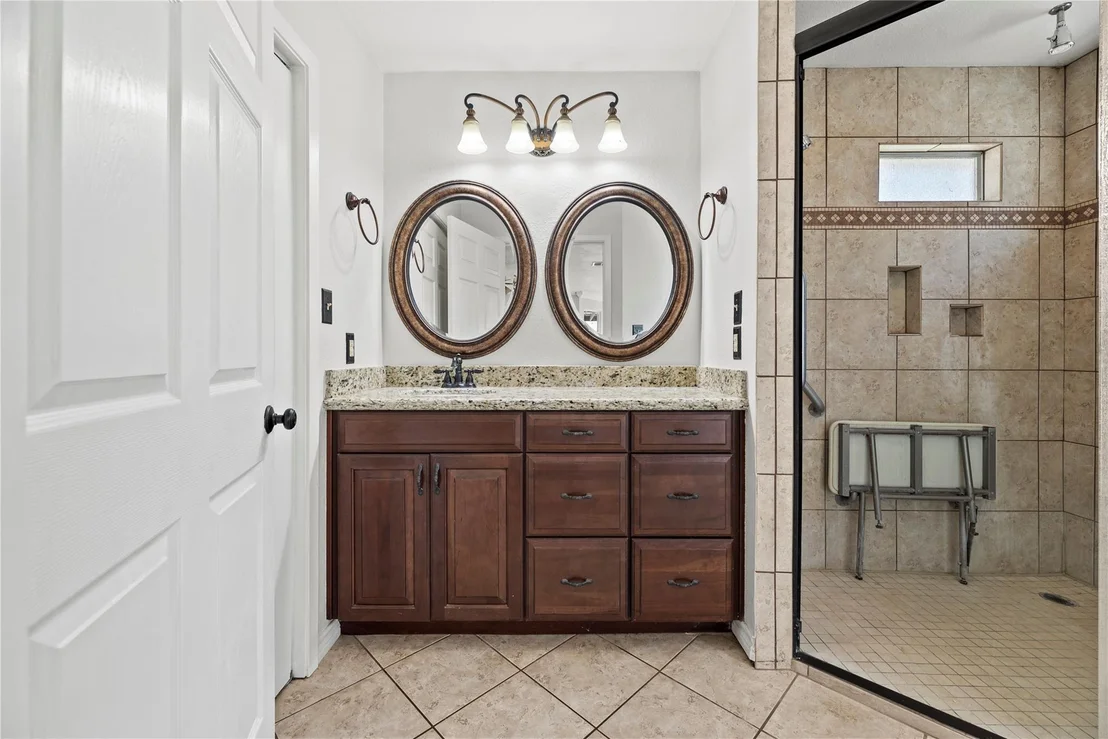 Photo of 23115 Cardinal Drive