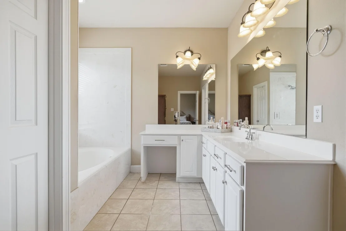 Photo of 4304 Skinner Lane