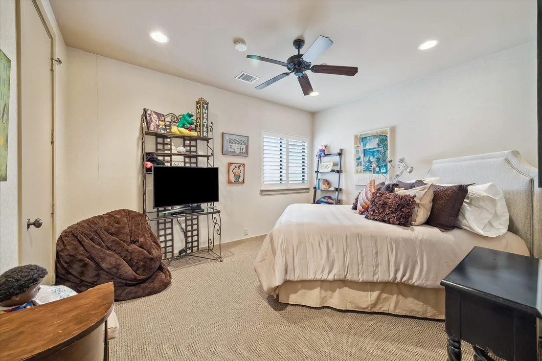 Photo of 5027 Heatherglen Drive