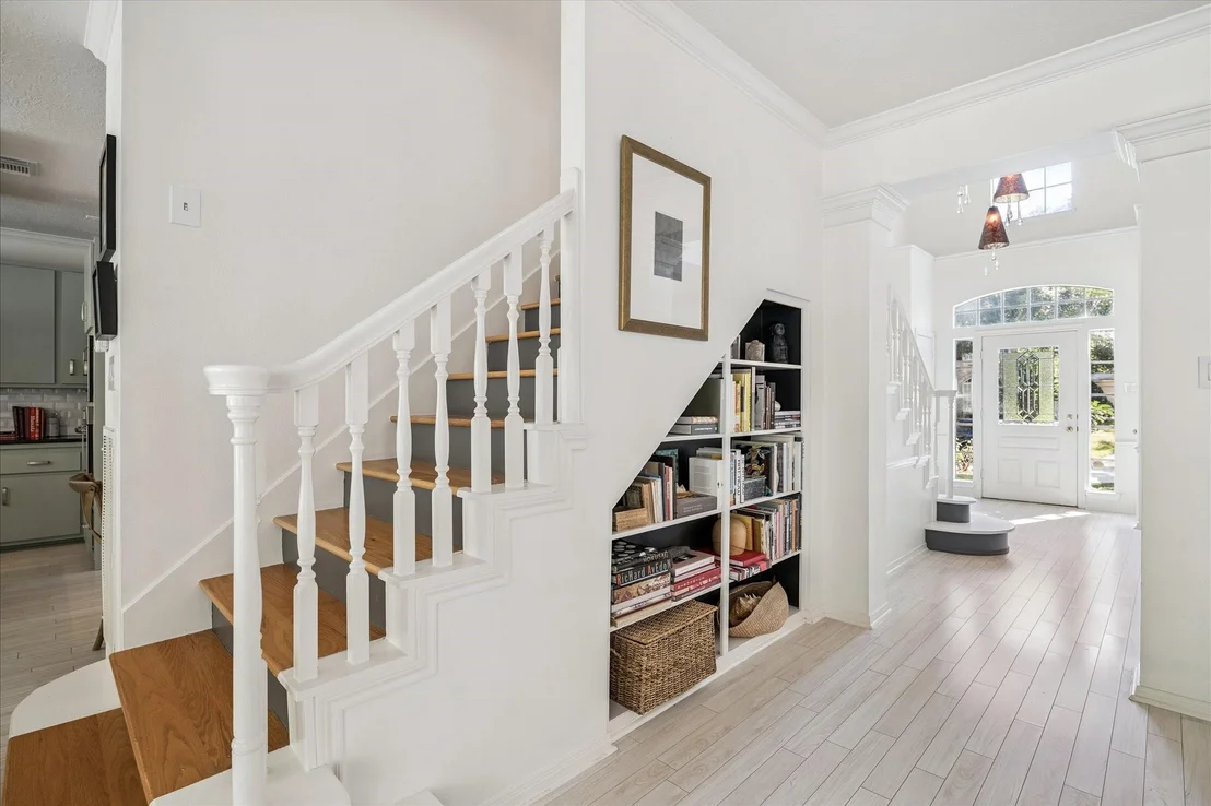 Photo of 58 E Coldbrook Circle