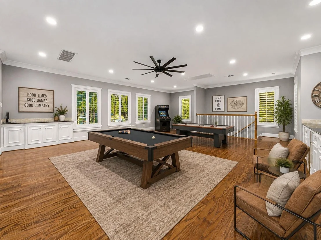 Photo of 200 Creekside Court