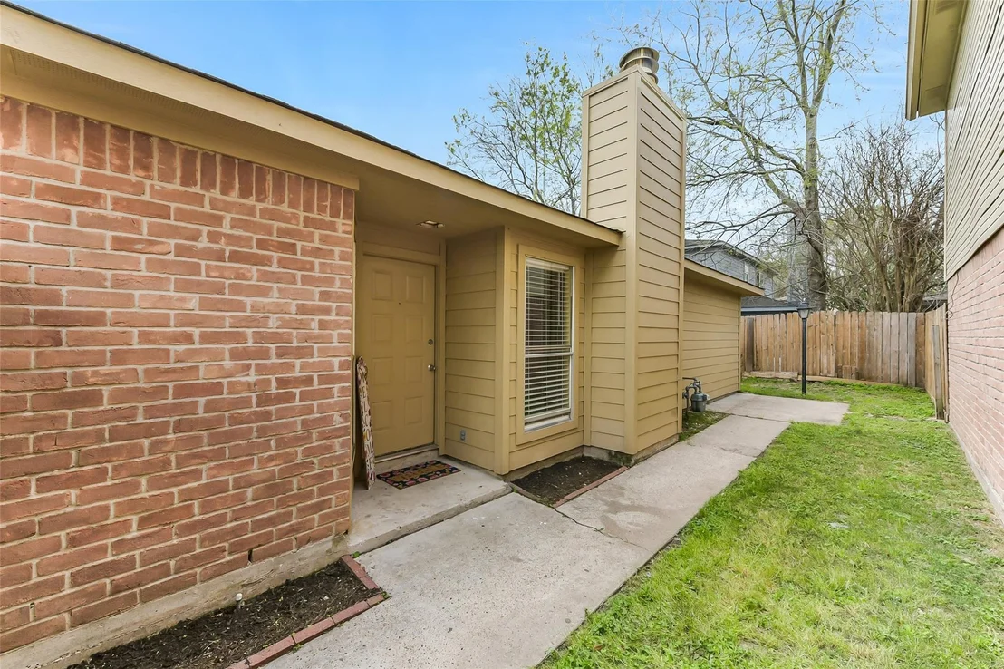 Photo of 7839 Greenedge Drive