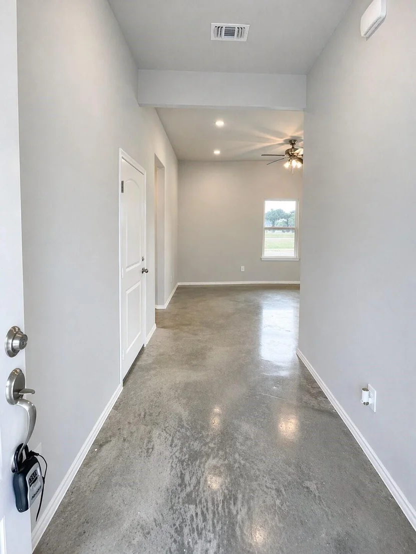 Photo of 6 Greenway Drive