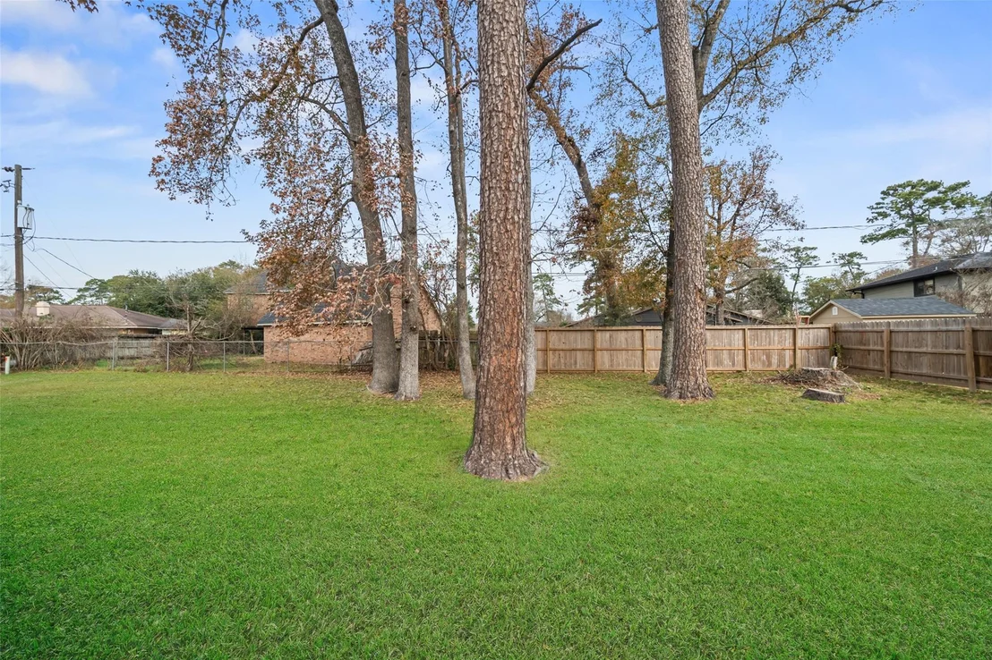 Photo of 307 Bickett Lane