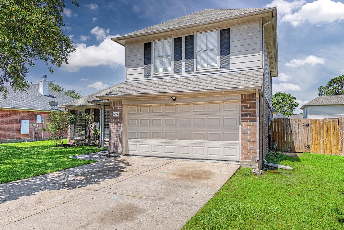 Photo of 6375 Crossway Drive