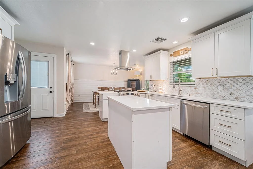 Photo of 1109 Helen Drive