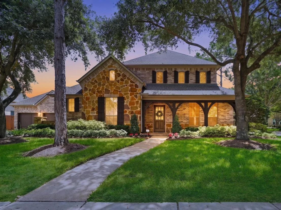 Photo of 6015 Madrone Mdw Drive