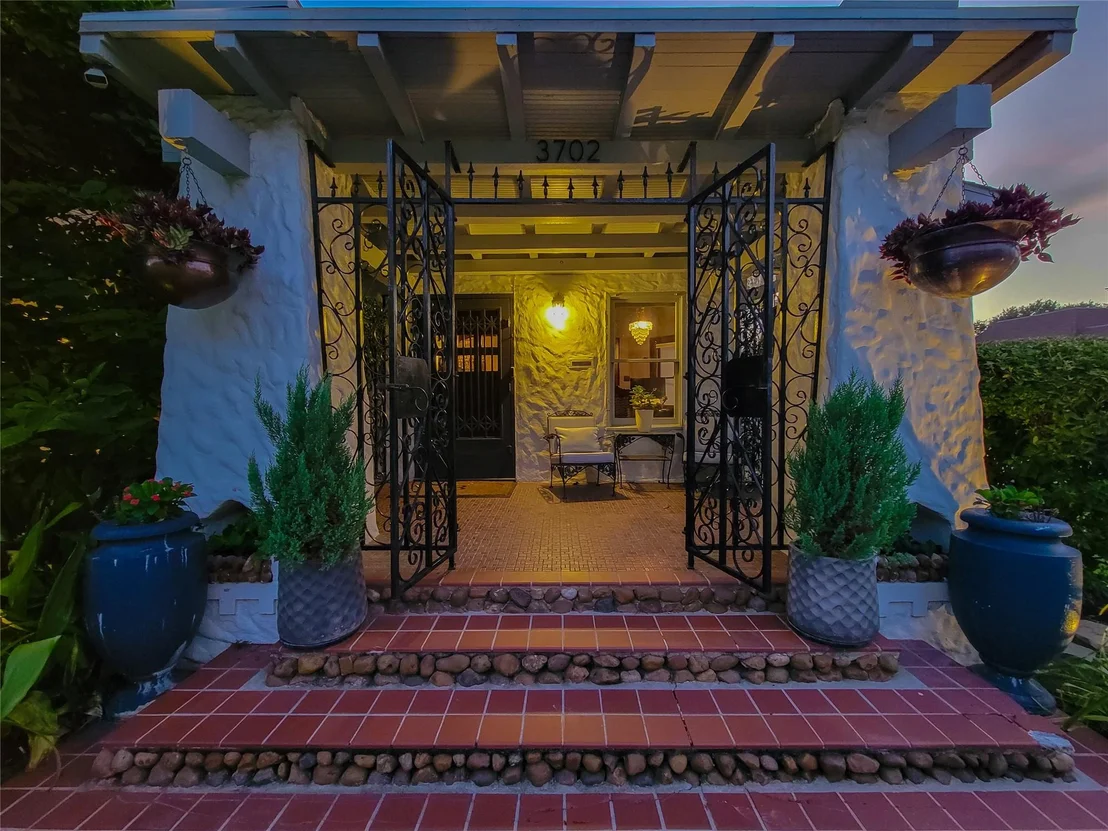 Photo of 3702 Audubon Place