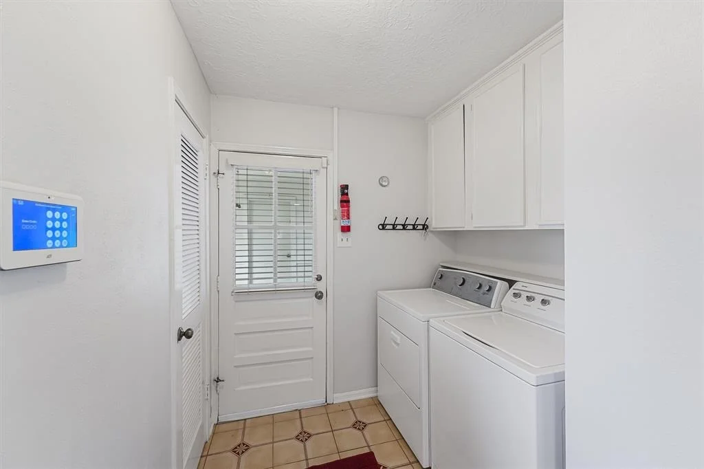 Photo of 8003 Hurst Forest Drive