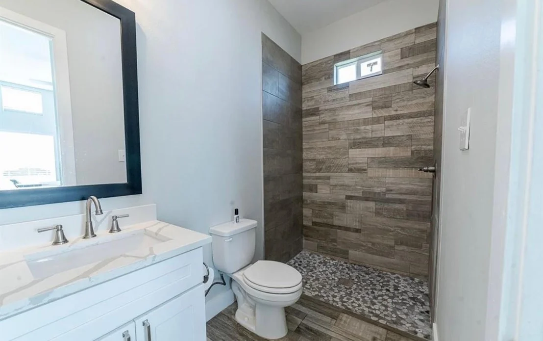 Photo of 627 Lily Lane