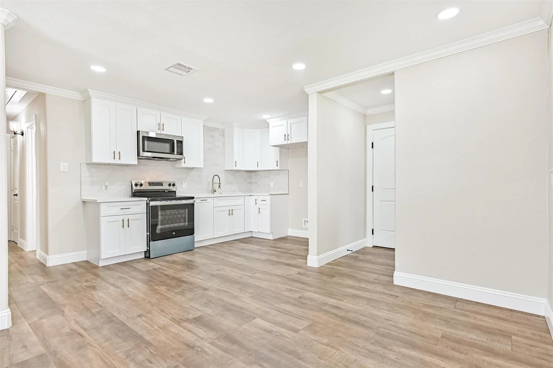 Photo of 5622 Canterway Drive