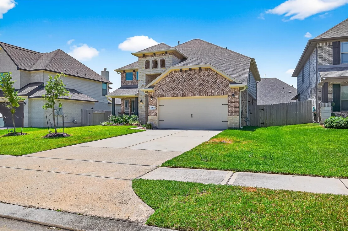Photo of 20903 Silver Lance Drive