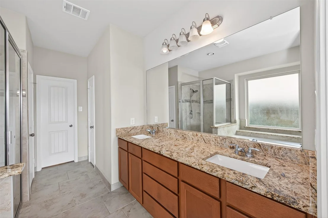 Photo of 3795 Lake Bend Shore Drive