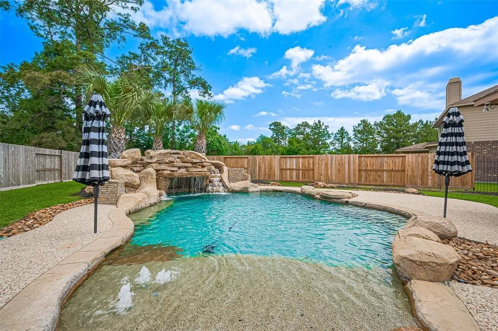 Photo of 6 Sagamore Ridge Place