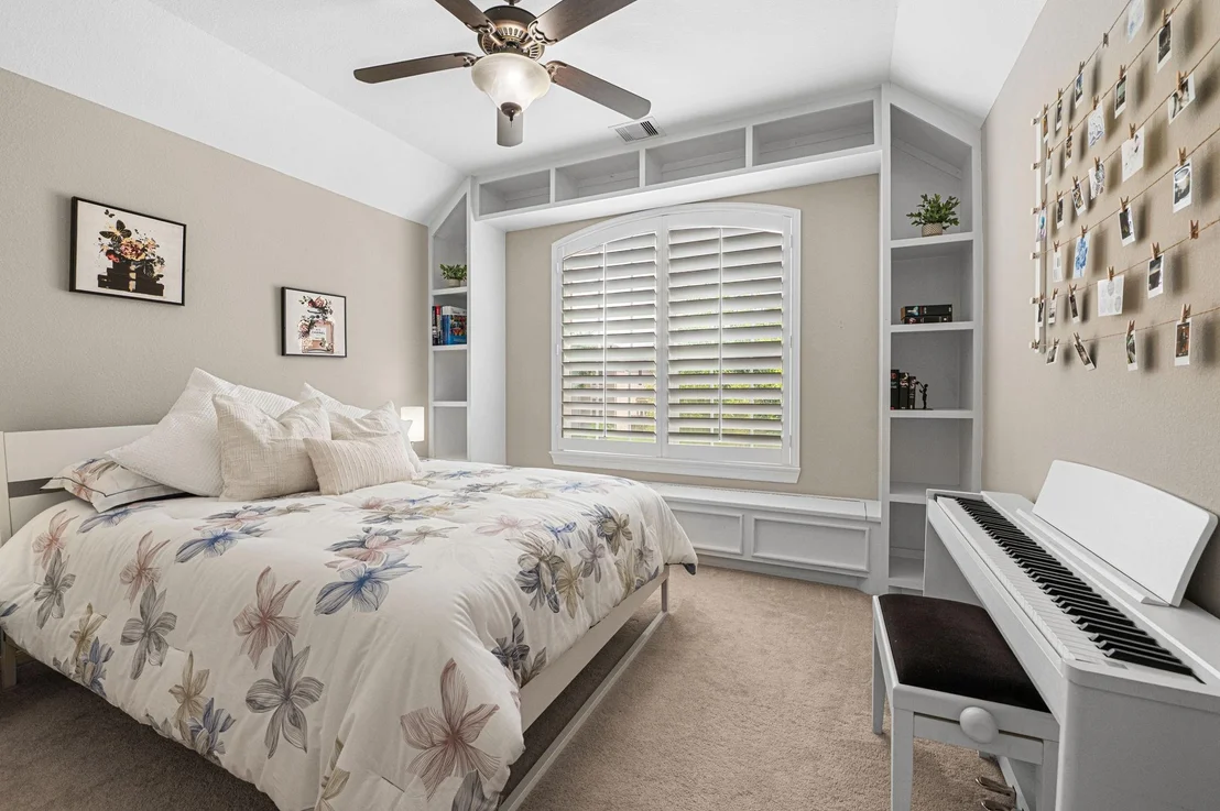 Photo of 27903 Bracken Hurst Drive