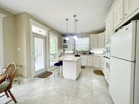 Photo of 2903 Creekside Drive