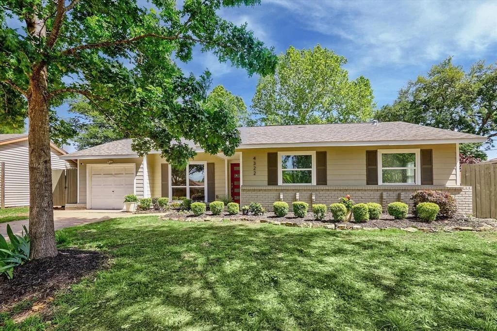 Photo of 4322 Marlborough Drive