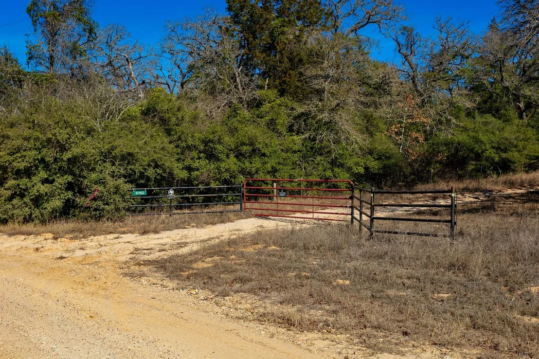 Photo of 10162 County Road 321
