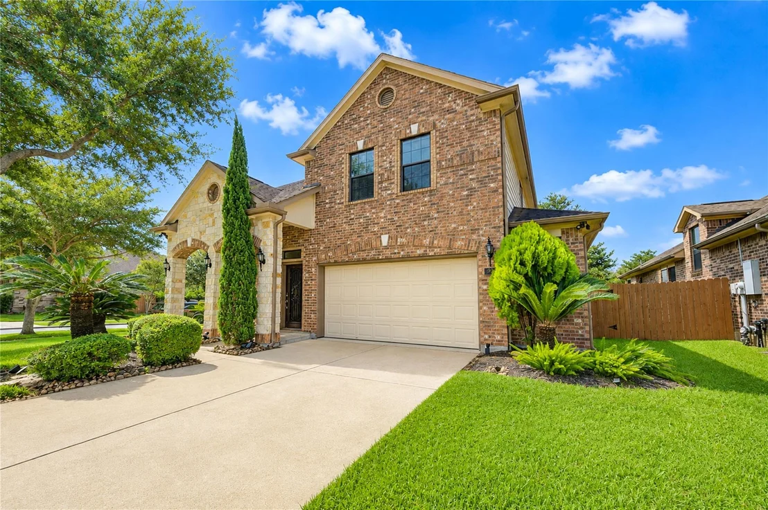 Photo of 2844 Torano