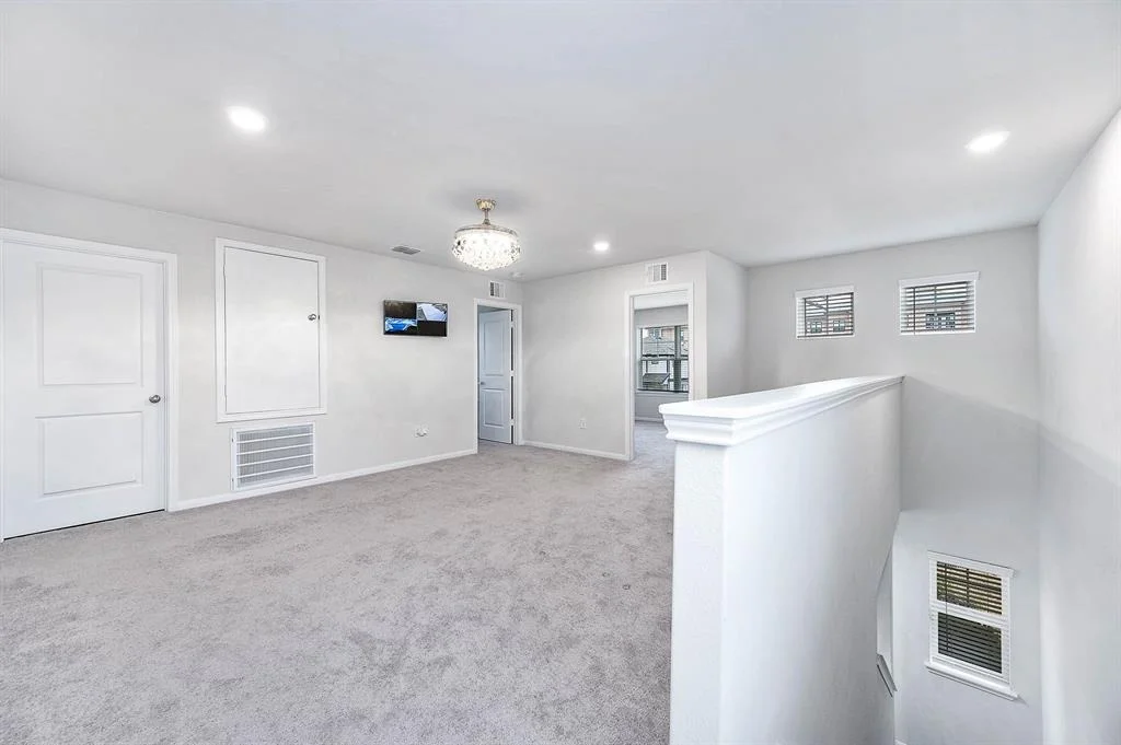 Photo of 6331 Lakeview Haven Drive