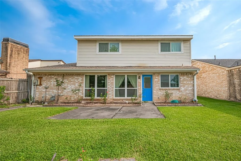 Photo of 11935 Brook Meadows Lane
