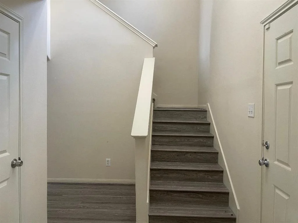 Photo of 5918 Fergis Drive