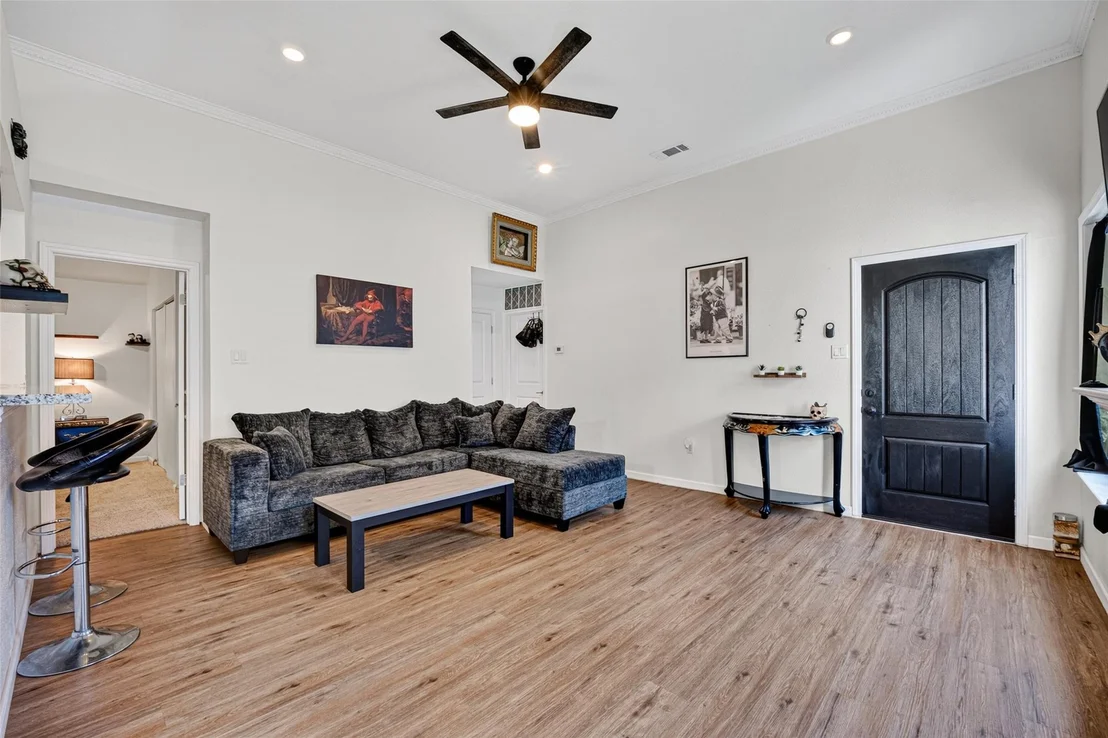 Photo of 1106 Holbech Lane