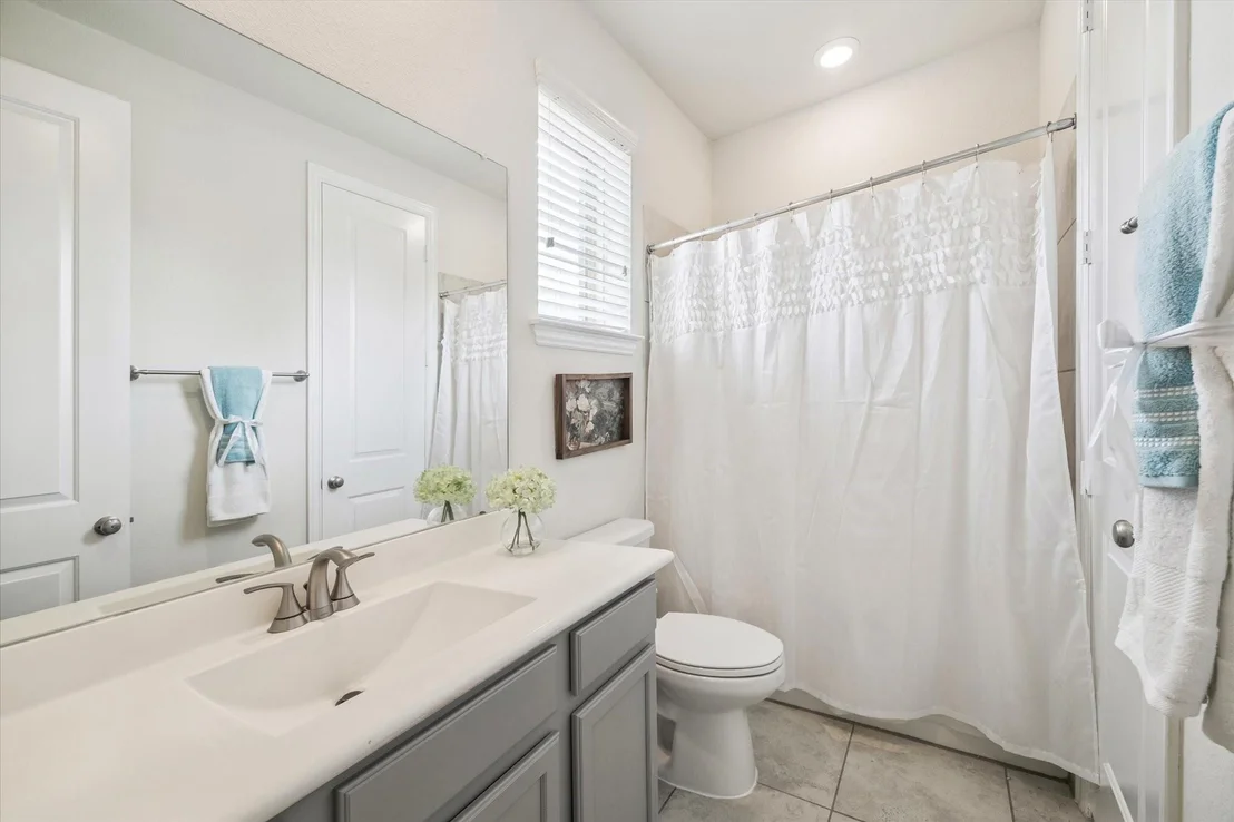 Photo of 10622 Menelaws Trail