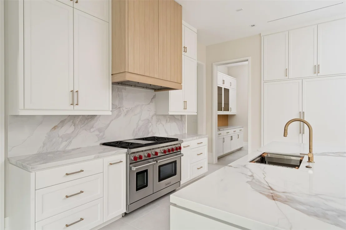 Photo of 4006 Overbrook Lane