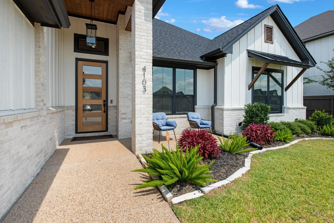 Photo of 4103 Hennepin Court
