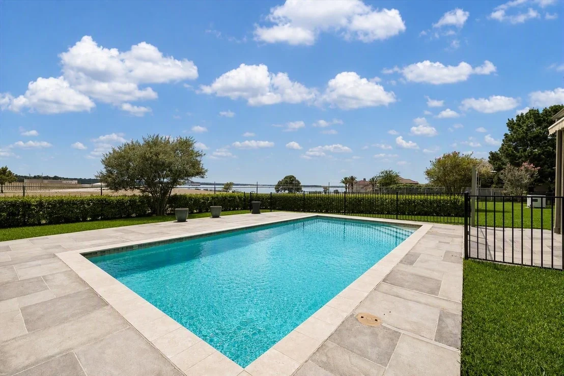 Photo of 12313 White Oak Pointe