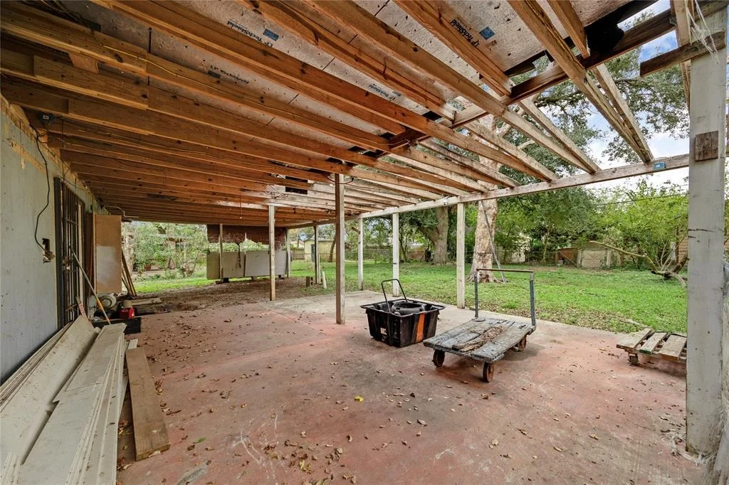 Photo of 15714 Bow Lane