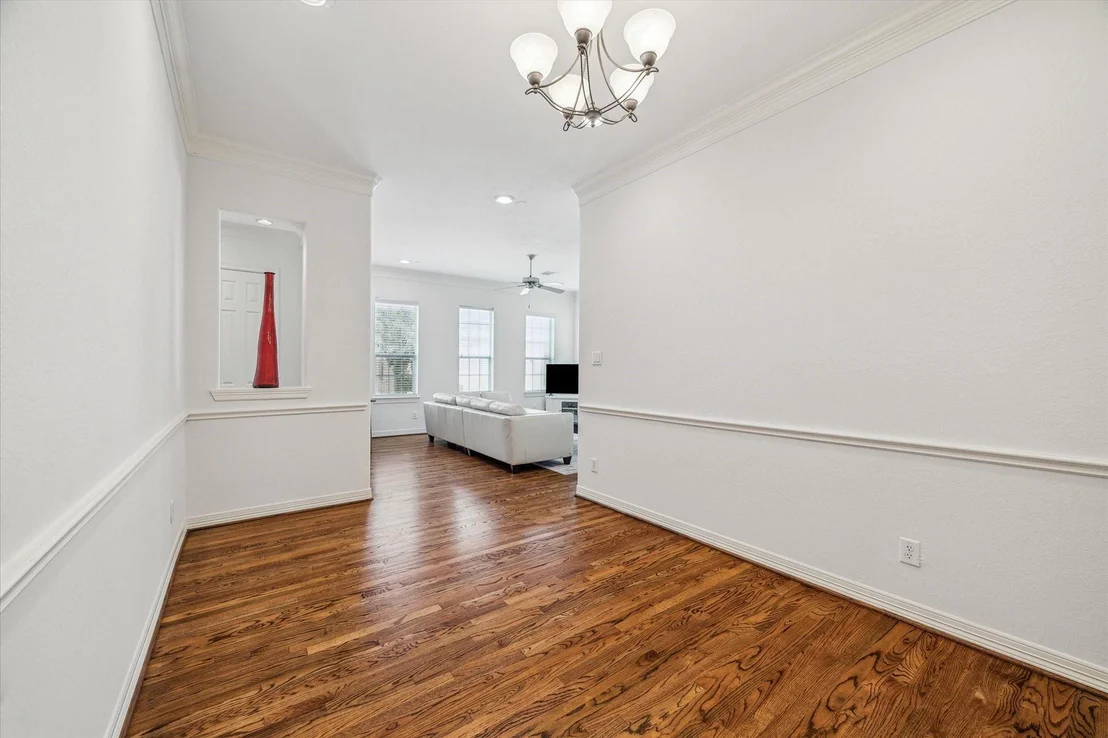 Photo of 3203 Holly Path Drive