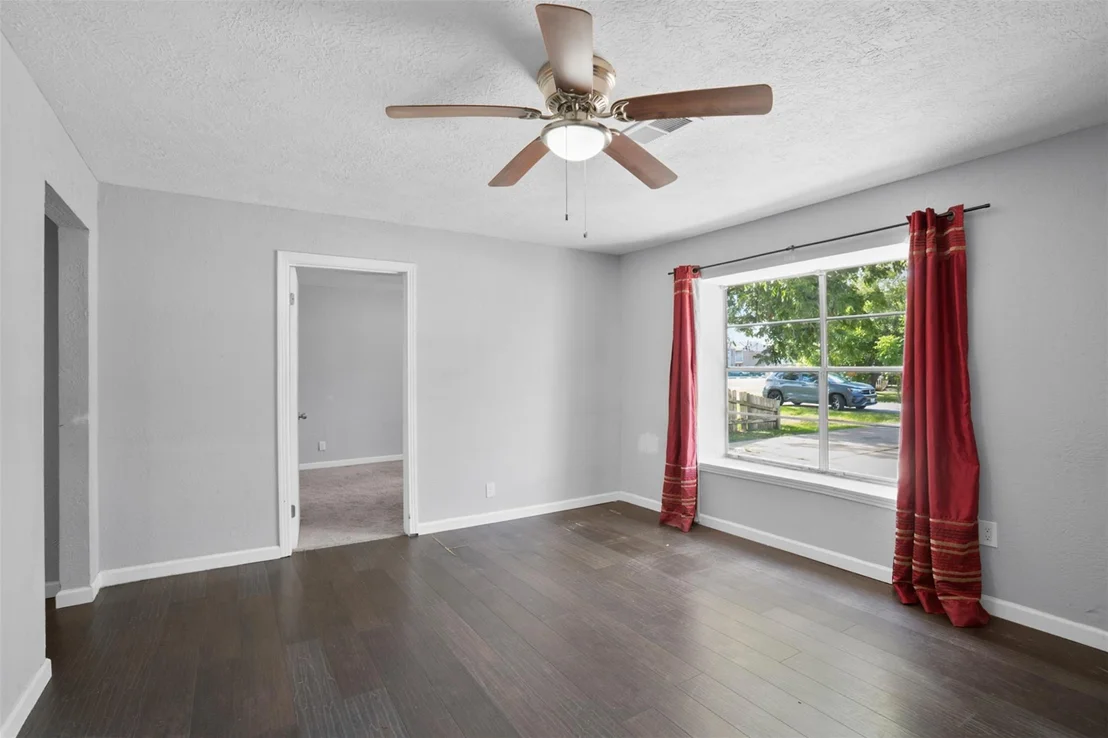 Photo of 7406 Elbridge Lane