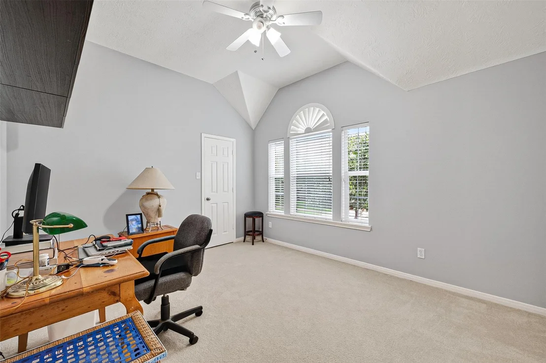 Photo of 1810 Silver Brook Lane