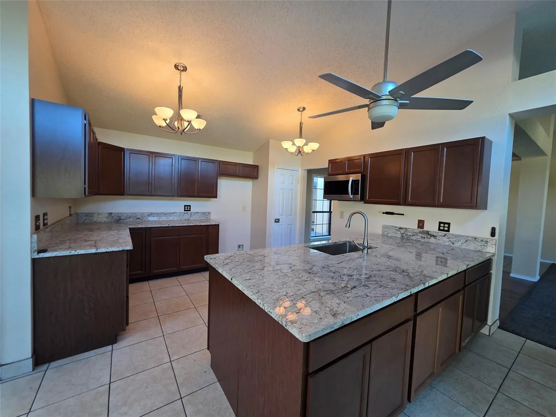 Photo of 3437 Columbia Drive