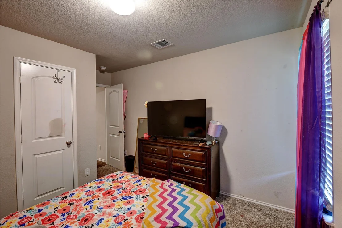 Photo of 5615 Tindarey Bluff Trail