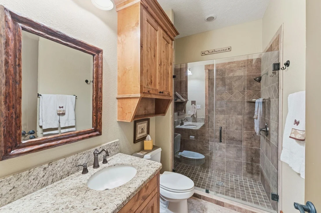 Photo of 6148 Waltons Point