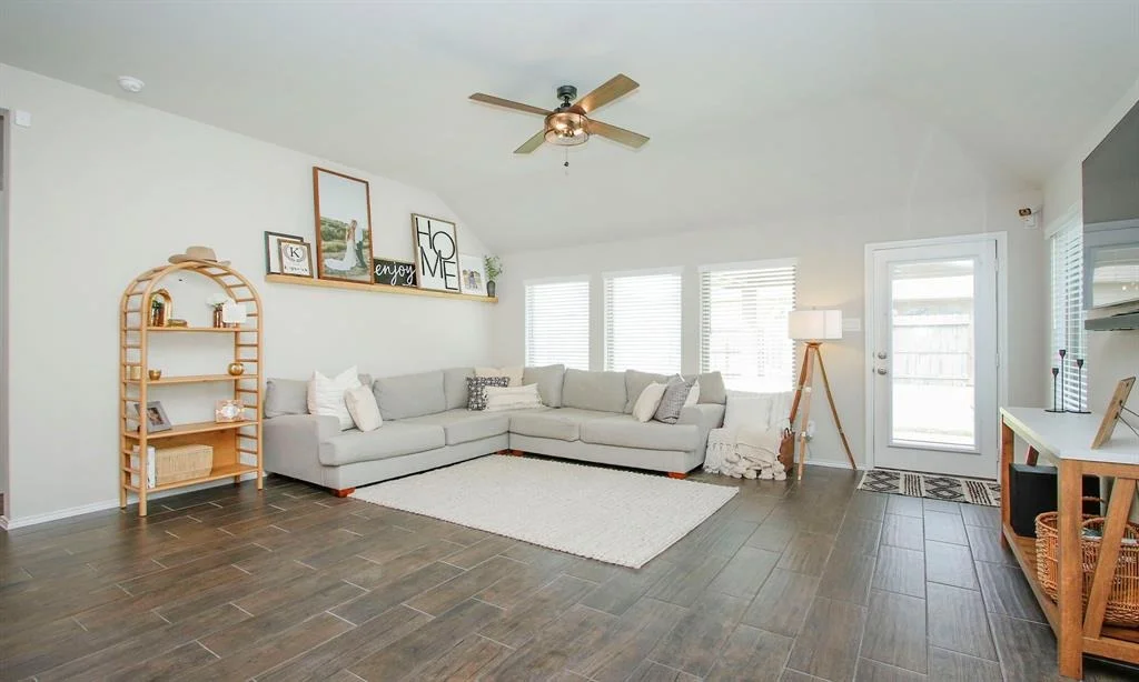 Photo of 2790 Hidden Hollow Lane