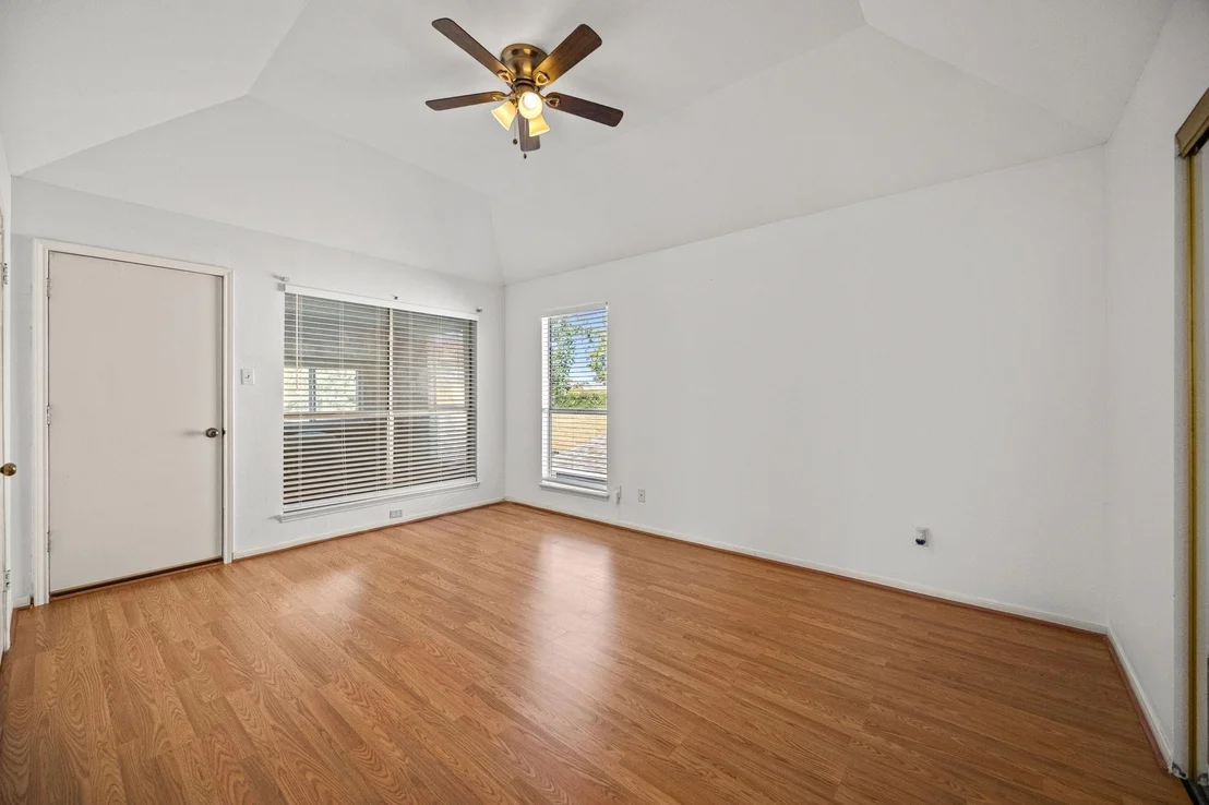 Photo of 8043 Oceanside Drive