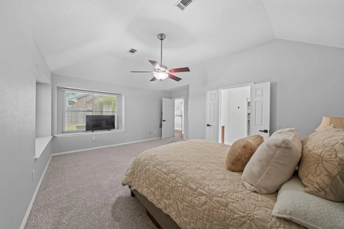 Photo of 14619 Bladenboro Drive