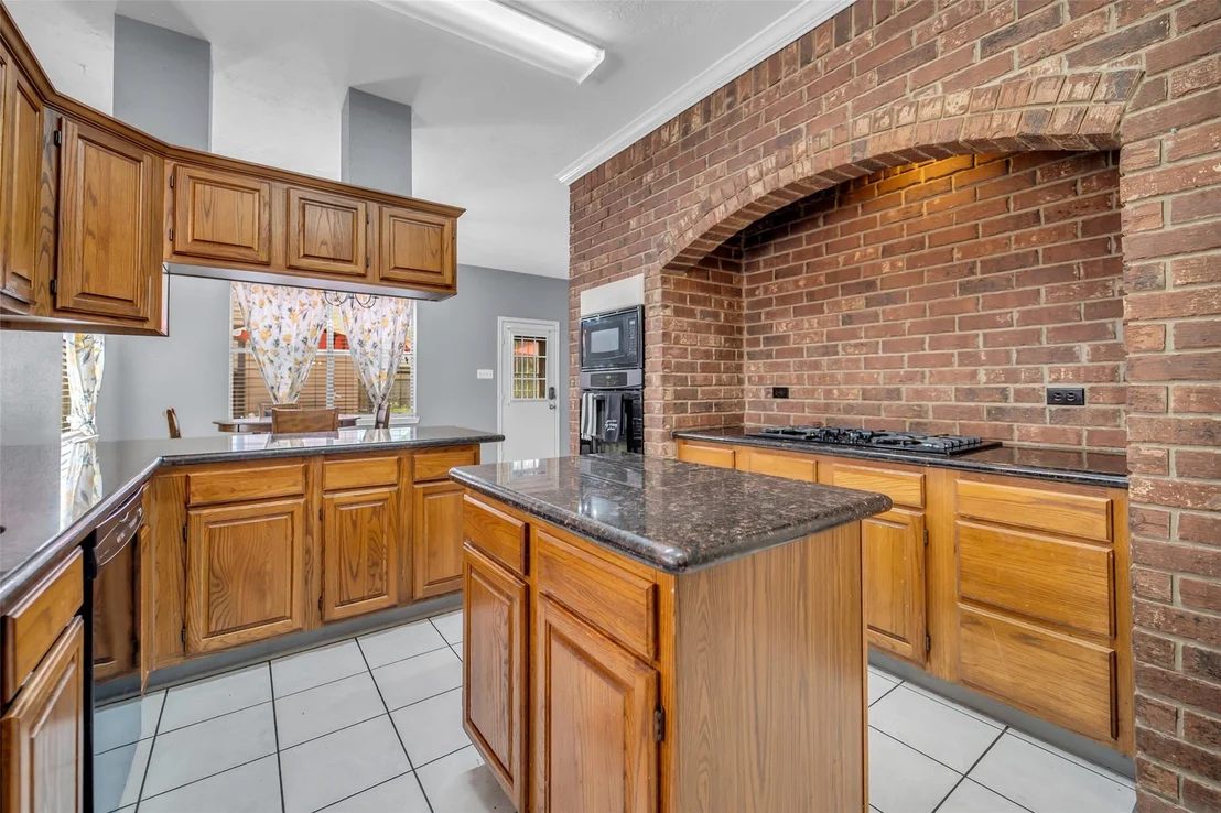 Photo of 21327 Park Bishop Drive