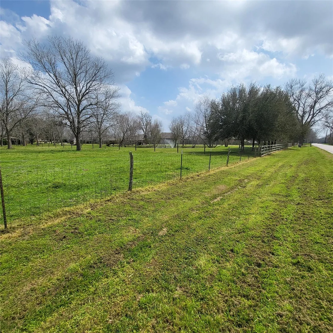 Photo of 3220 Bowser Road