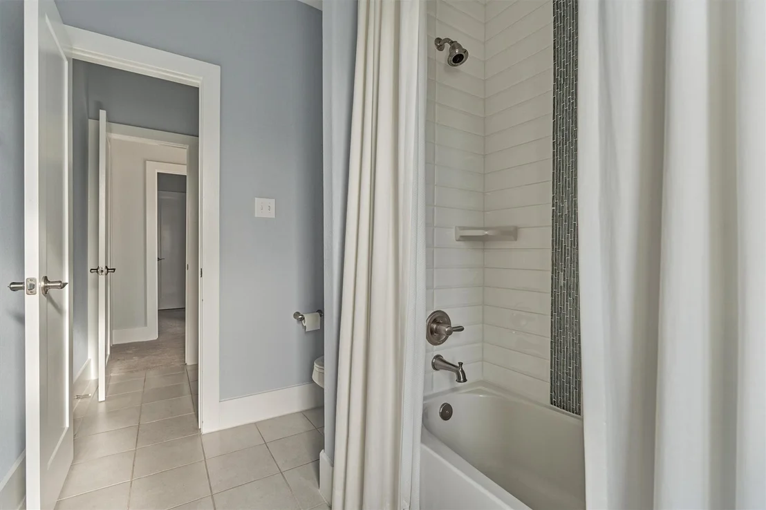 Photo of 2113 Solstice Boulevard