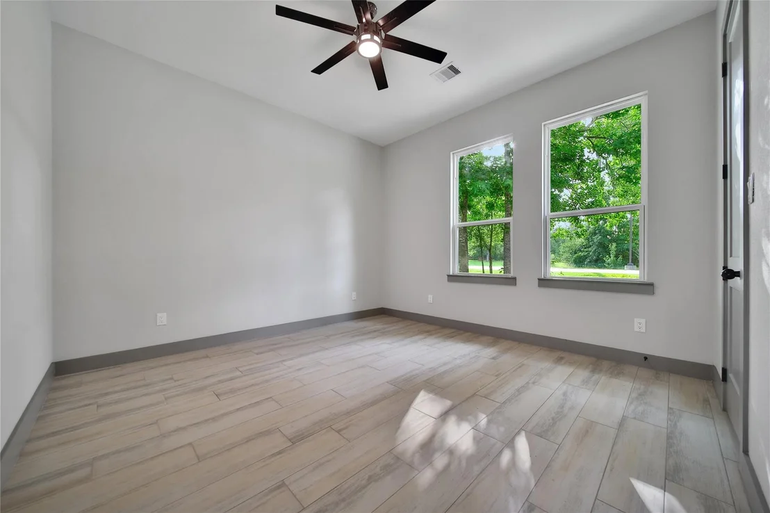 Photo of 25218 Melanie Pointe