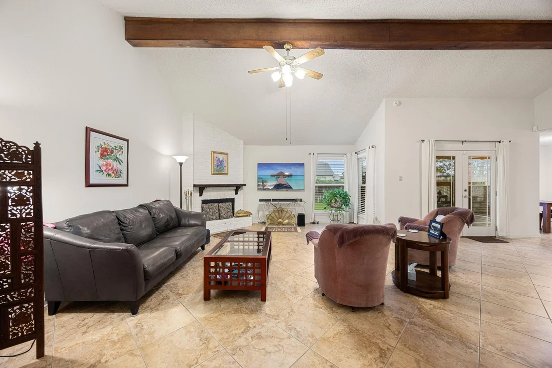 Photo of 2306 Townhall Lane