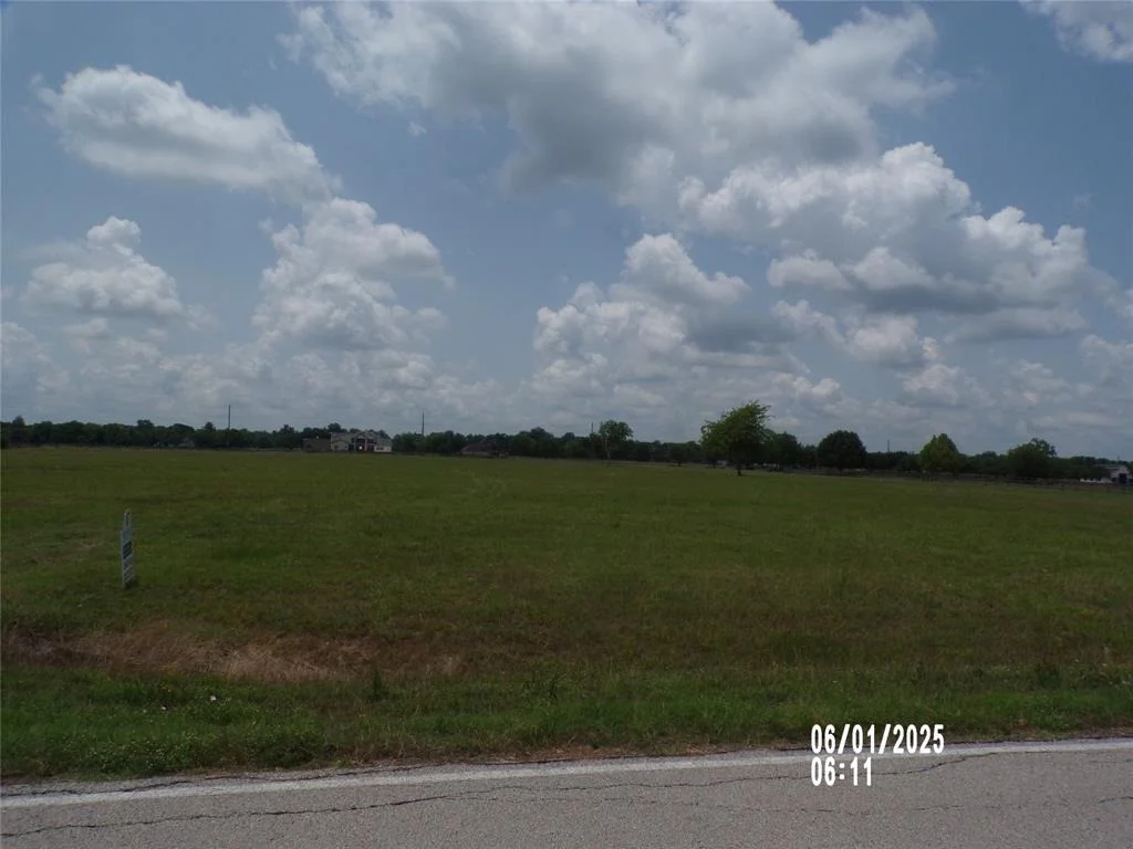 Photo of 3333 Blue Grass Dr Drive