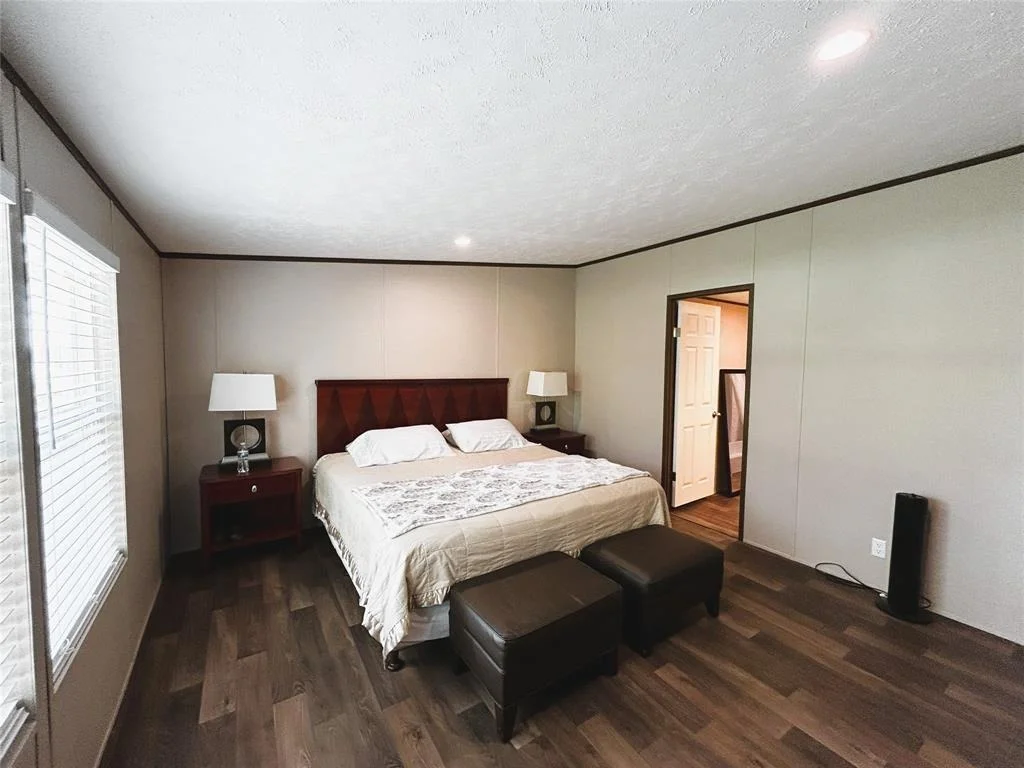 Photo of 582 Road 5605